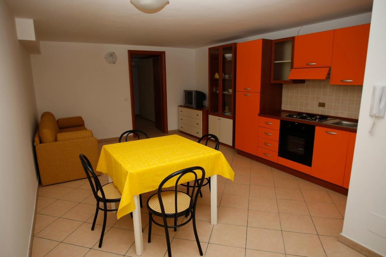 Residence Gualtieri Sant'Andrea Apostolo dello Ionio Esterno foto