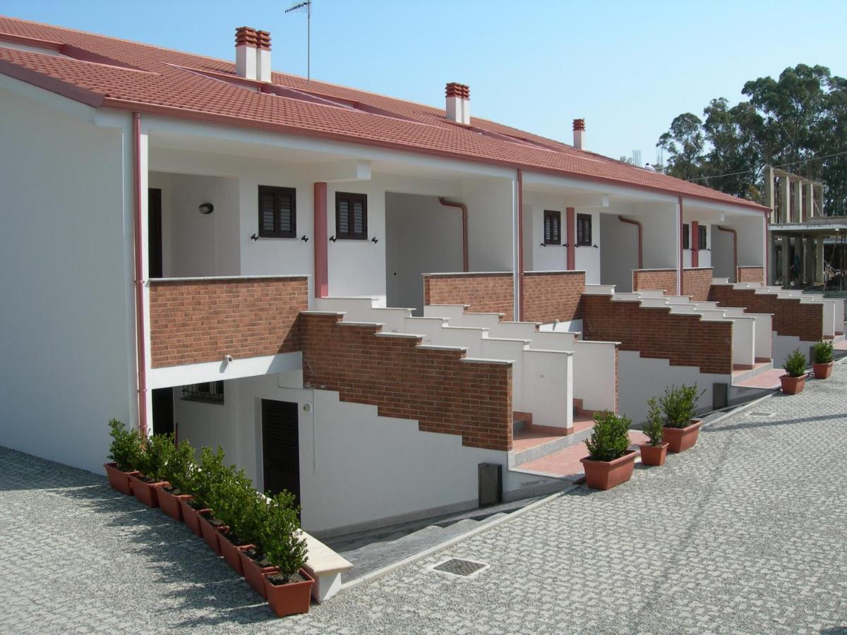 Residence Gualtieri Sant'Andrea Apostolo dello Ionio Esterno foto